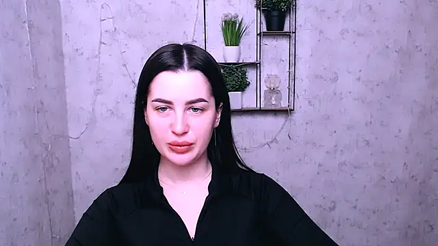 Snapshot of DivaKaily_ chatting on 02.18.25 DivaKaily online show from 02.18.25