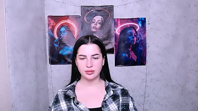 Snapshot of DivaKaily_ chatting on 11.03.25 DivaKaily online show from 11.03.25