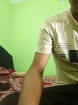 Snapshot of Taniya07 chatting on 01.13.25 Taniya07 online show from 01.13.25