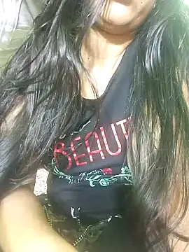 Snapshot of Taniya07 chatting on 01.16.25 Taniya07 online show from 01.16.25