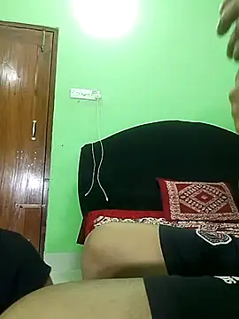 Snapshot of Taniya07 chatting on 02.23.25 Taniya07 online show from 02.23.25