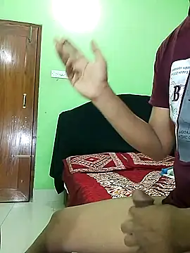 Snapshot of Taniya07 chatting on 02.28.25 Taniya07 online show from 02.28.25