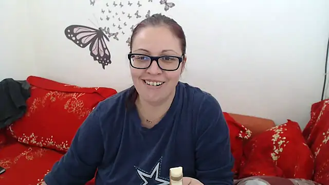 LadyHellene online show from 01.14.25