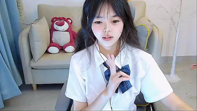 Snapshot of mango-a chatting on 12.26.24 mango-a online show from 12.26.24