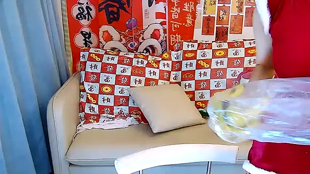 Snapshot of mango-a chatting on 01.30.25 mango-a online show from 01.30.25