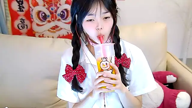 Snapshot of mango-a chatting on 02.09.25 mango-a online show from 02.09.25