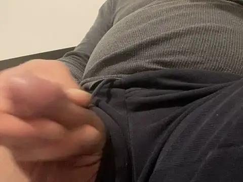 Snapshot of mesetti chatting on 12.05.24 mesetti online show from 12.05.24