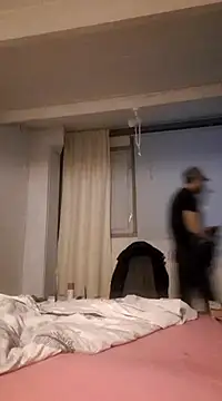 Snapshot of 10Pablo1984 chatting on 12.21.24 10Pablo1984 online show from 12.21.24