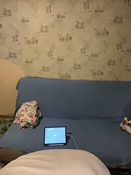 Snapshot of lalallalalaa- chatting on 10.03.25 lalallalalaa- online show from 10.03.25