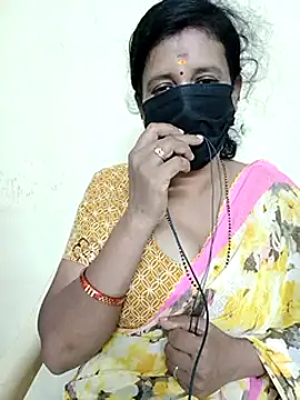 Snapshot of akshara_22 chatting on 12.12.24 akshara 22 online show from 12.12.24