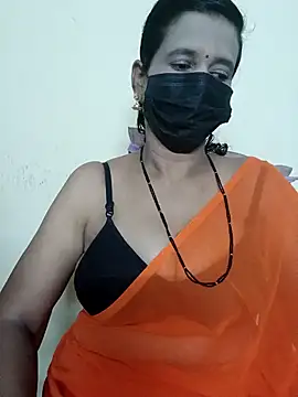 Snapshot of akshara_22 chatting on 01.16.25 akshara 22 online show from 01.16.25