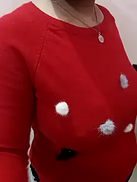 Snapshot of Anamika_Kapoor chatting on 01.05.25 Anamika Kapoor online show from 01.05.25