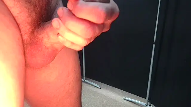 ThickCockLover2 online show from 10.14.25