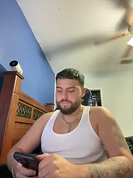 Snapshot of MasterKvn chatting on 12.27.24 MasterKvn online show from 12.27.24