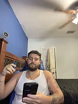 Snapshot of MasterKvn chatting on 01.10.25 MasterKvn online show from 01.10.25