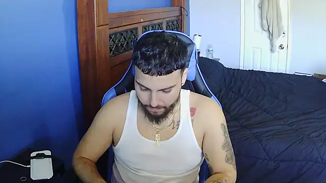 Snapshot of MasterKvn chatting on 03.12.25 MasterKvn online show from 03.12.25