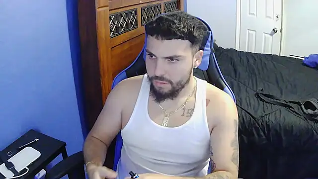 Snapshot of MasterKvn chatting on 03.15.25 MasterKvn online show from 03.15.25