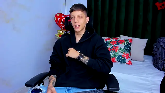 Snapshot of Adam_hard_ chatting on 02.12.25 Adam hard  online show from 02.12.25