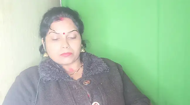 Snapshot of mamoni91 chatting on 12.27.24 mamoni91 online show from 12.27.24