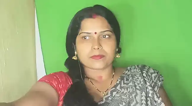 Snapshot of mamoni91 chatting on 12.29.24 mamoni91 online show from 12.29.24