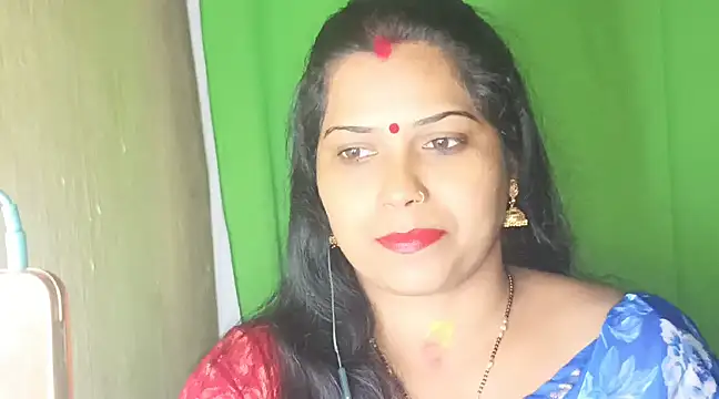 Snapshot of mamoni91 chatting on 01.04.25 mamoni91 online show from 01.04.25