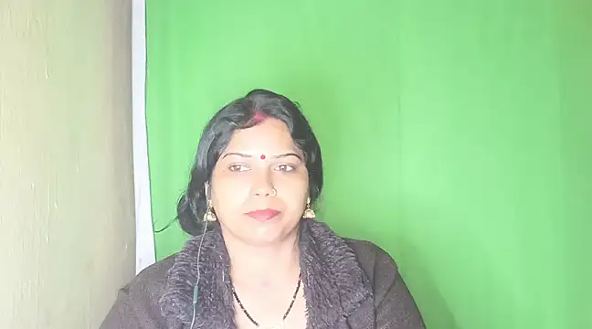 Snapshot of mamoni91 chatting on 01.12.25 mamoni91 online show from 01.12.25