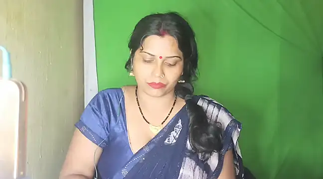 Snapshot of mamoni91 chatting on 01.14.25 mamoni91 online show from 01.14.25