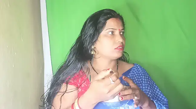 Snapshot of mamoni91 chatting on 01.17.25 mamoni91 online show from 01.17.25