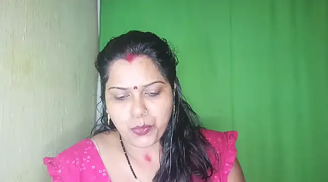 Snapshot of mamoni91 chatting on 02.20.25 mamoni91 online show from 02.20.25