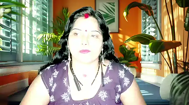 Snapshot of mamoni91 chatting on 02.24.25 mamoni91 online show from 02.24.25
