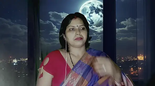 Snapshot of mamoni91 chatting on 02.28.25 mamoni91 online show from 02.28.25