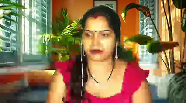 Snapshot of mamoni91 chatting on 03.05.25 mamoni91 online show from 03.05.25