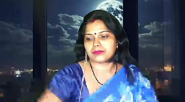 Snapshot of mamoni91 chatting on 03.05.25 mamoni91 online show from 03.05.25