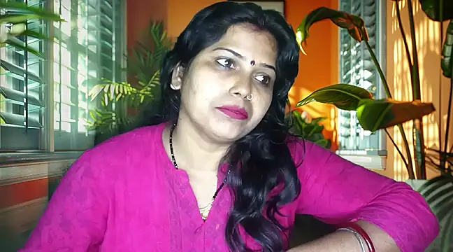 Snapshot of mamoni91 chatting on 03.06.25 mamoni91 online show from 03.06.25