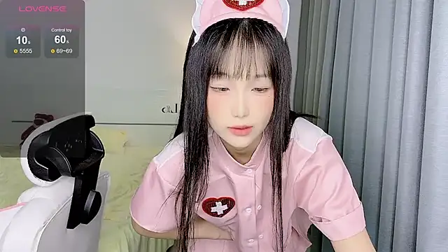 Snapshot of -Wendy__ chatting on 12.19.24 -Wendy online show from 12.19.24