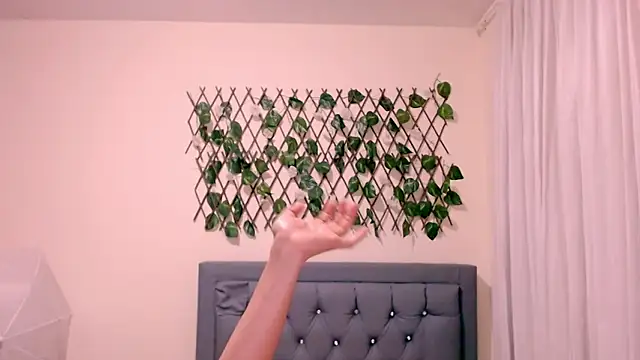 Snapshot of Kay_LustyWife chatting on 12.04.24 Kay LustyWife online show from 12.04.24