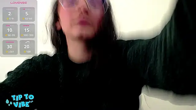 Snapshot of Kay_LustyWife chatting on 12.04.24 Kay LustyWife online show from 12.04.24