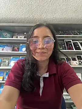 Snapshot of Kay_LustyWife chatting on 12.20.24 Kay LustyWife online show from 12.20.24