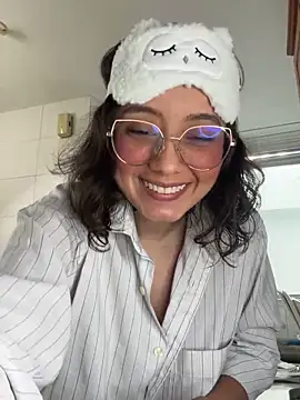 Snapshot of Kay_LustyWife chatting on 01.30.25 Kay LustyWife online show from 01.30.25