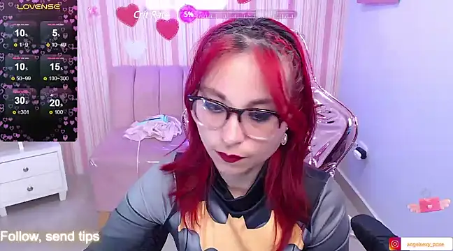 abril ch  online show from 01.11.25