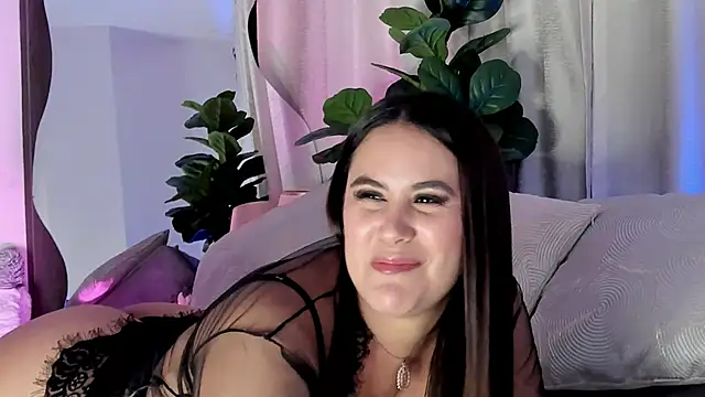 Snapshot of LexyRobert chatting on 02.28.25 LexyRobert online show from 02.28.25