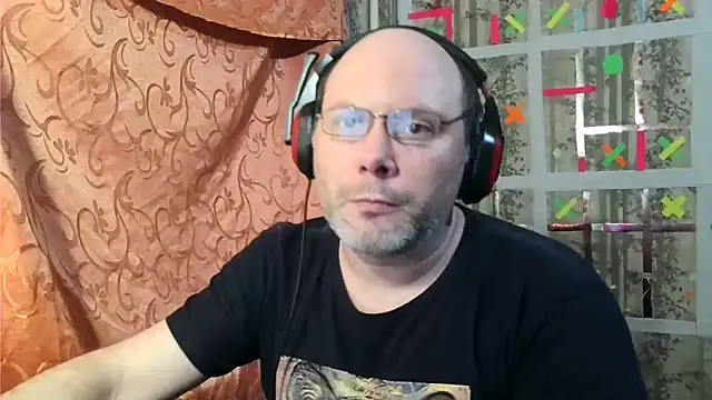 Snapshot of AgnichBan chatting on 02.01.25 AgnichBan online show from 02.01.25