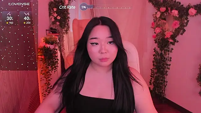 Snapshot of mei_honey_ chatting on 12.05.24 mei honey  online show from 12.05.24