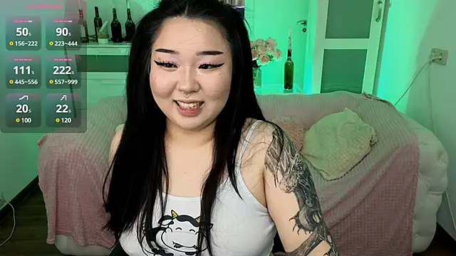 Snapshot of mei_honey_ chatting on 01.16.25 mei honey  online show from 01.16.25