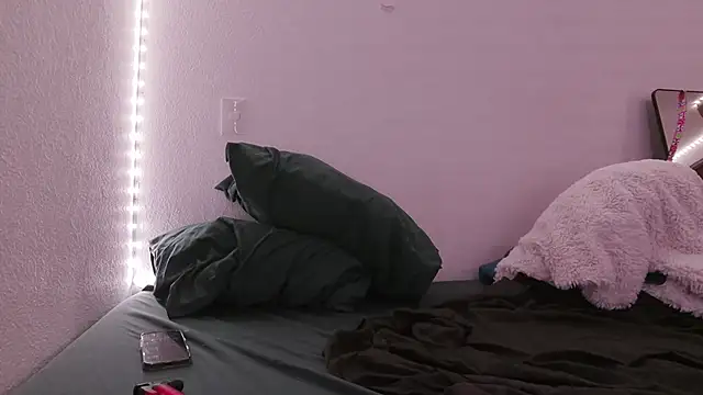 Snapshot of bearcloudcomputa chatting on 10.07.25 bearcloudcomputa online show from 10.07.25