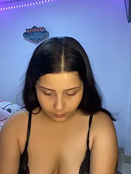 Snapshot of Sophie__Carter_ chatting on 10.24.25 Sophie  Carter  online show from 10.24.25