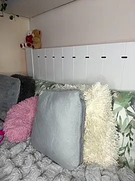 Snapshot of EllyChantal_11 chatting on 11.11.25 EllyChantal 11 online show from 11.11.25