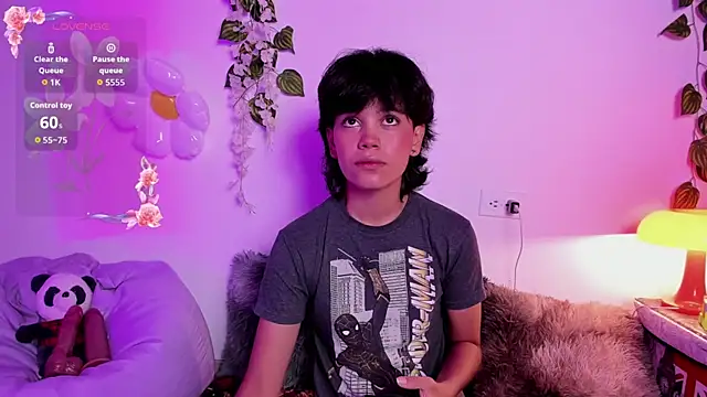 Snapshot of fernanda_indie chatting on 11.08.25 fernanda indie online show from 11.08.25