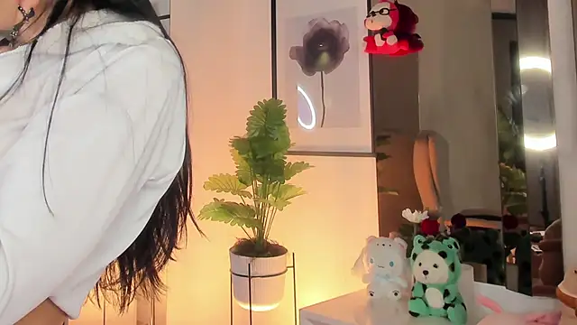 Snapshot of Kitty_Eliffe chatting on 09.19.25 Kitty Eliffe online show from 09.19.25