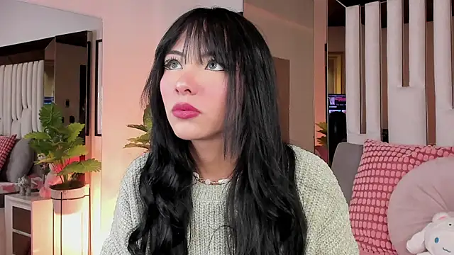 Snapshot of Kitty_Eliffe chatting on 10.28.25 Kitty Eliffe online show from 10.28.25